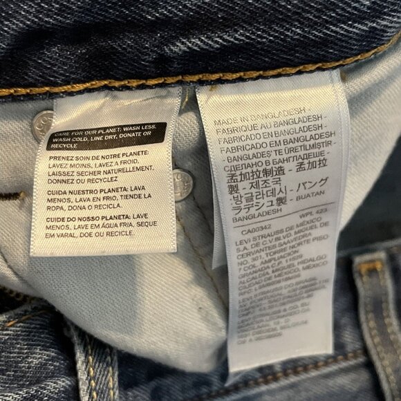 Men's Levis 550 Relaxed Fit Denim Jeans SIZE 40x30 Blue Cotton Modern Red Tab - Picture 8 of 12